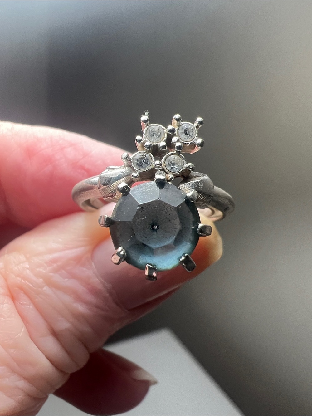 Awesome Silver Tone Ring with Blue-Grey Center Stone & Clear Stones - Heirloom